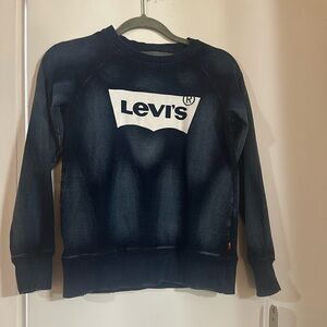 NWT Levi Sweatshirt